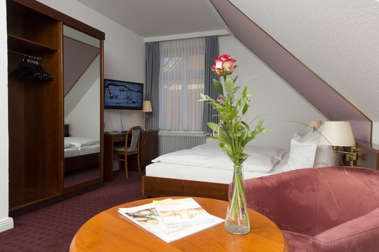 Ringhotel Residenz Wittmund Ngoại thất bức ảnh