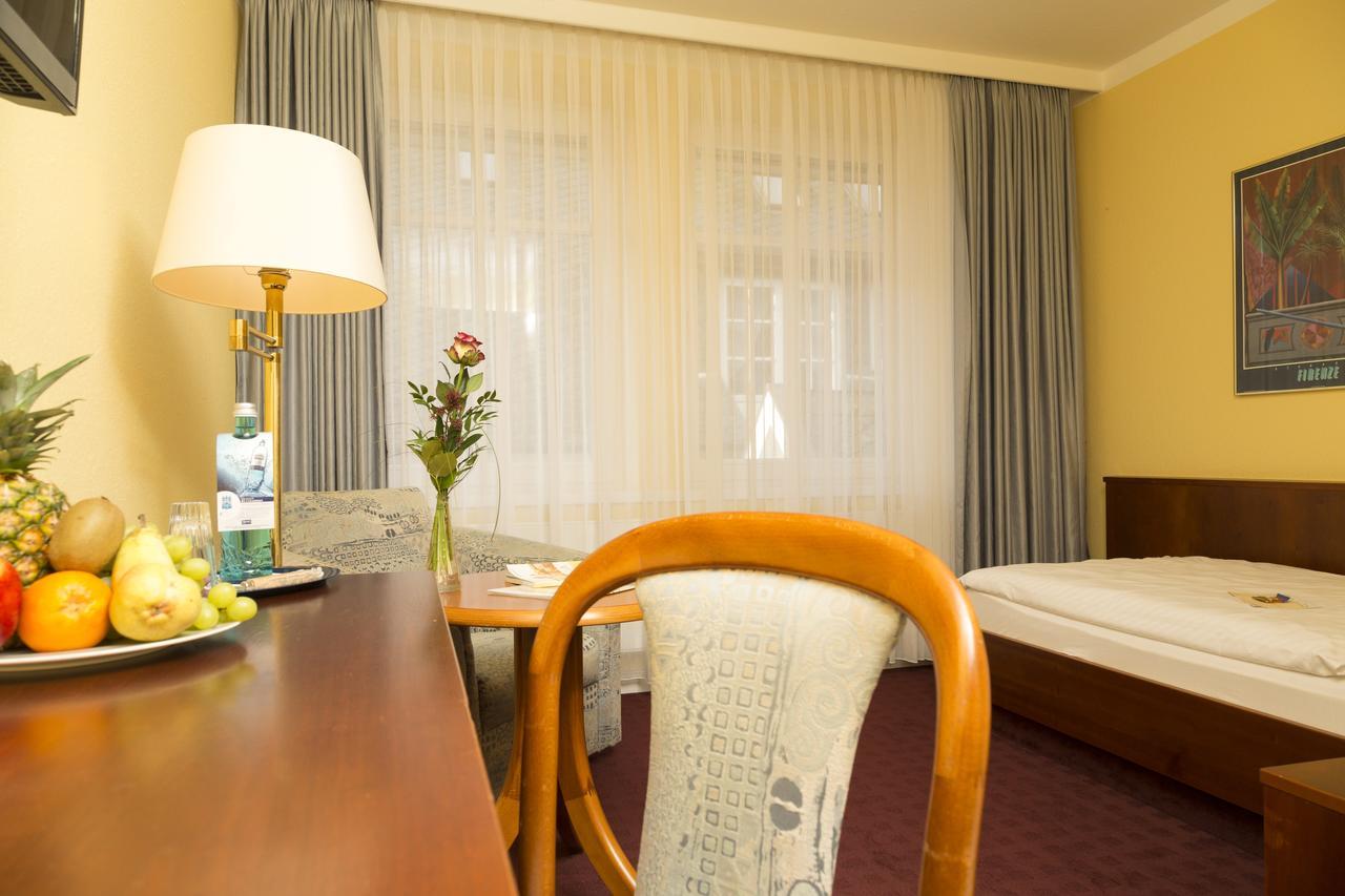 Ringhotel Residenz Wittmund Ngoại thất bức ảnh