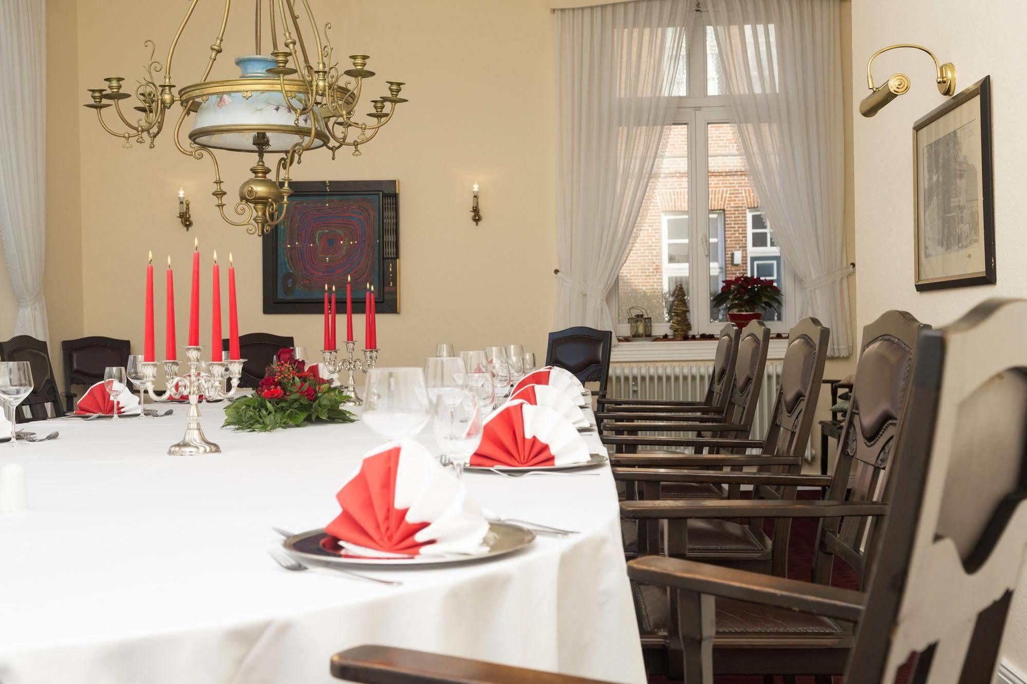 Ringhotel Residenz Wittmund Ngoại thất bức ảnh